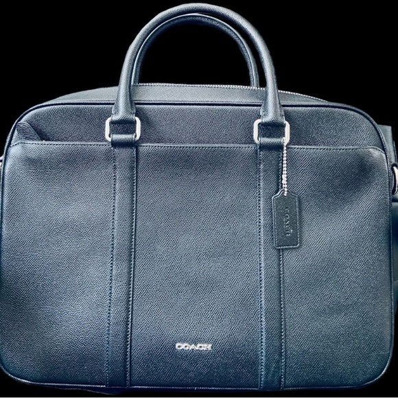 Coach Leather Briefcase | Black
Metropolitan Slim Brief/Laptop Bag - Picture 4 of 13